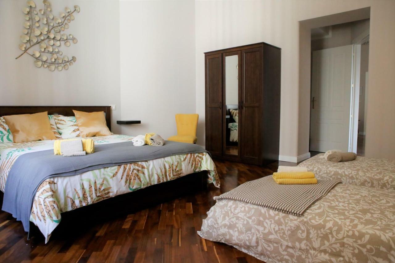 Beb Binario39 Bed & Breakfast Naples Exterior photo