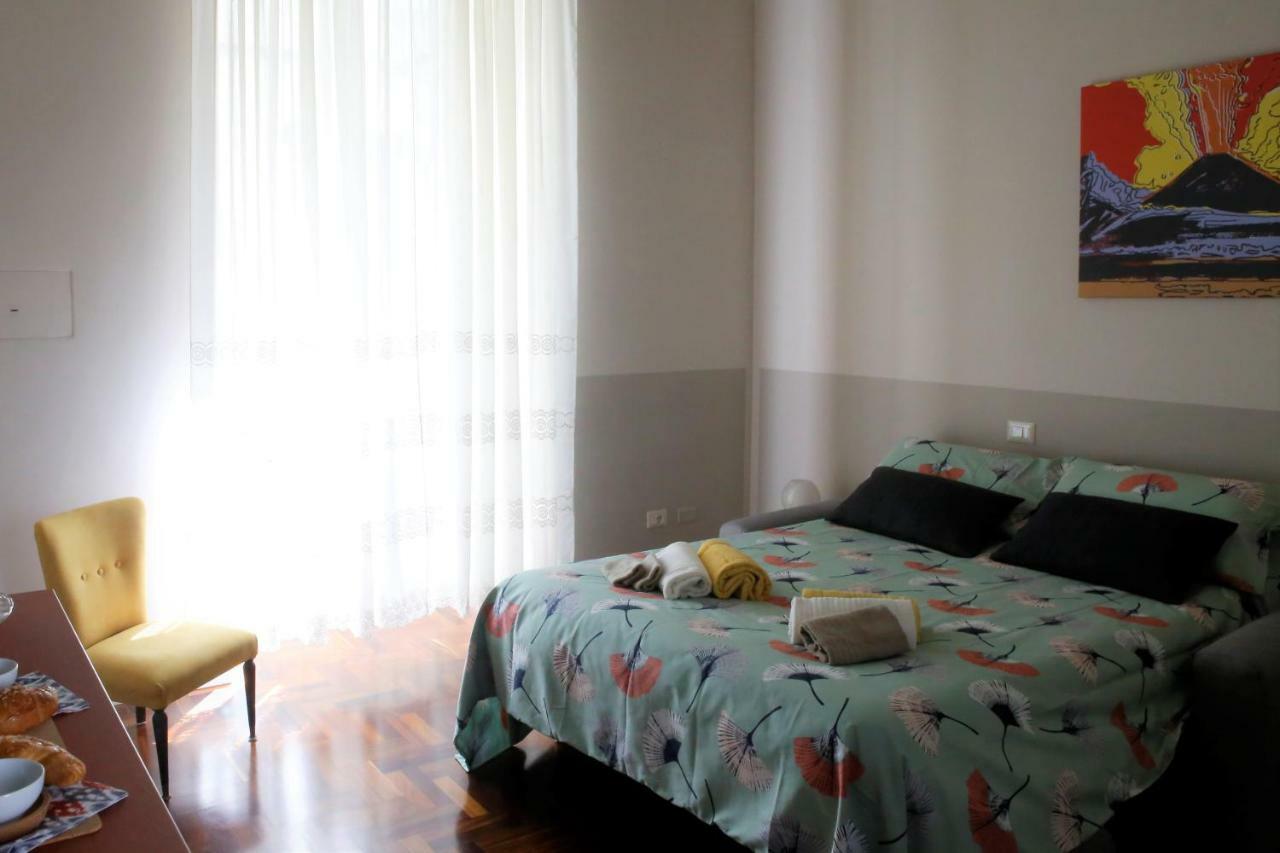 Beb Binario39 Bed & Breakfast Naples Exterior photo